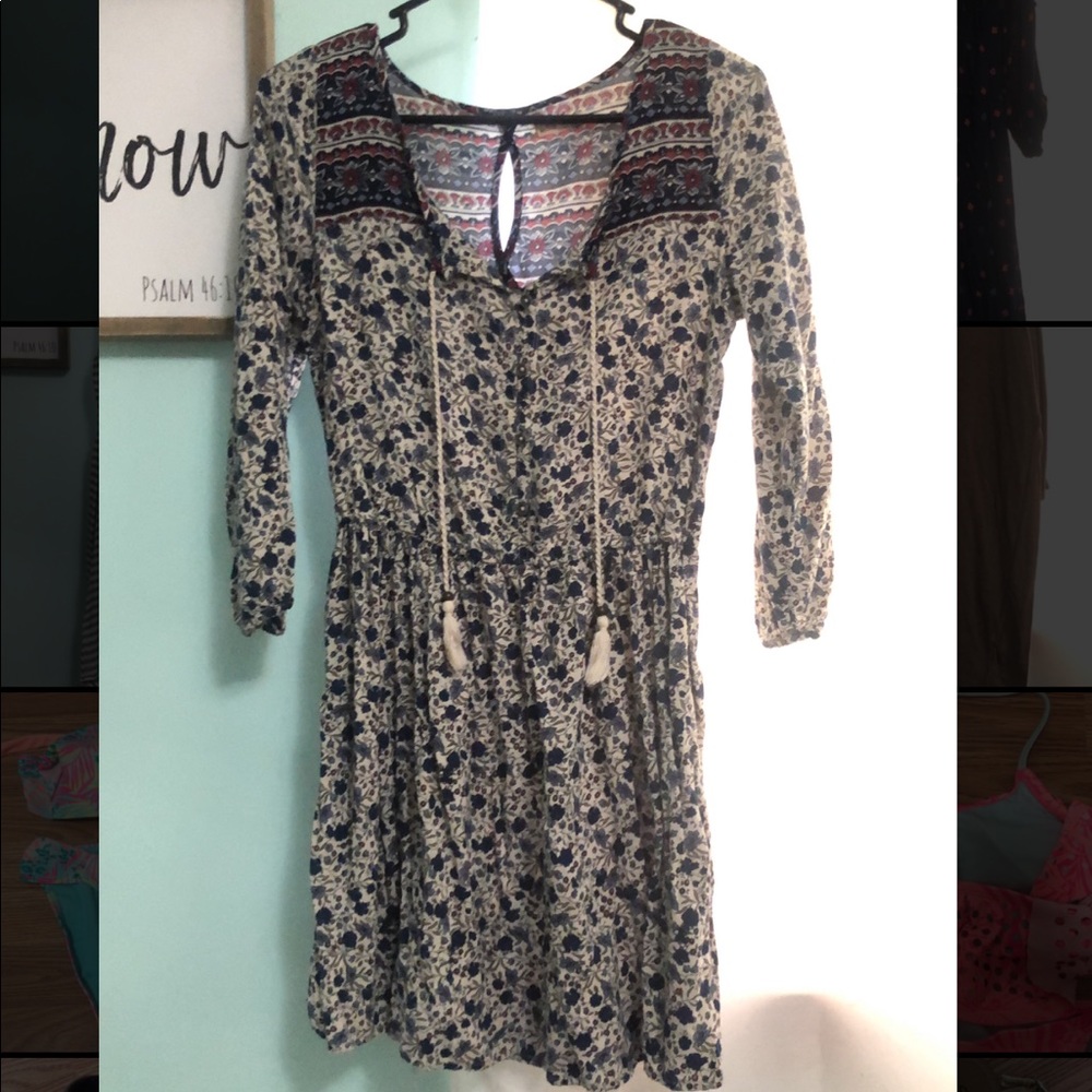 Hollister dress size small